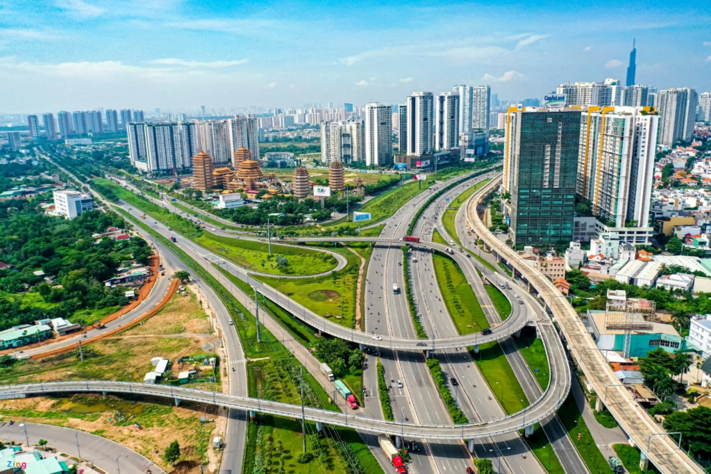 Trở thành công ty đại chúng